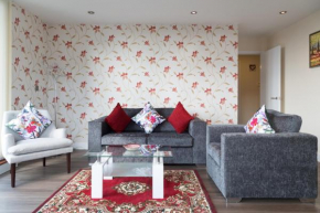  Luxurious Station Penthouse  Кэмбридж